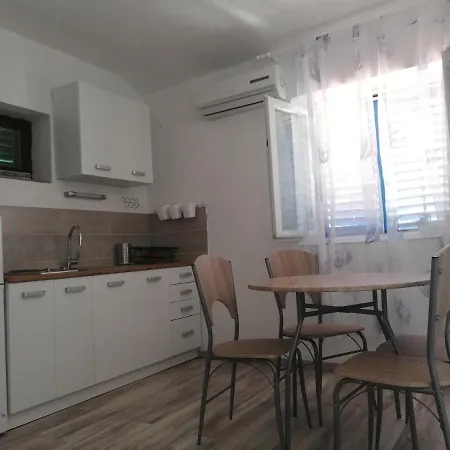 Lucija Solaris Apartment