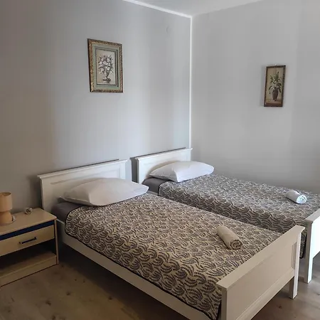 Lucija Solaris Apartment Sibenik